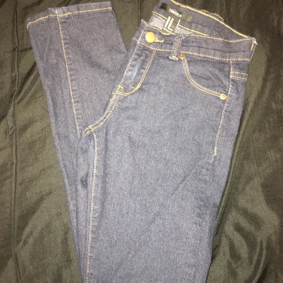 Dark blue skinny jeans - Picture 2 of 4